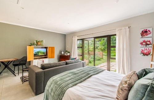 Kloof Apartamento | Robyns Nest Self Catering Studio Cottage No2