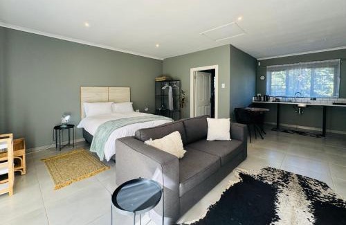 Kloof Apartamento | Robyns Nest Self Catering Studio Cottage No2