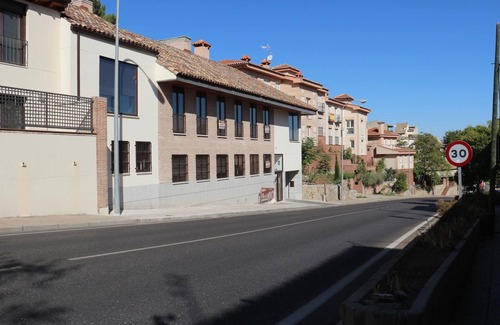 Toledo Apartamento | Roca Tarpeya 4 con parking gratuito.
