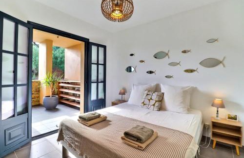 Patrimonio Apartamento | Rocca Bella Escape by the Sea and Vineyards