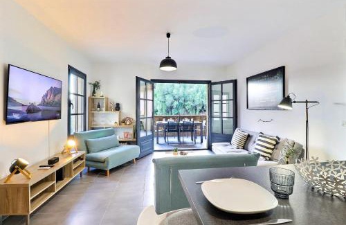Patrimonio Apartamento | Rocca Bella Escape by the Sea and Vineyards