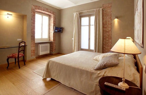 La Morra Casa | Rocche Costamagna Art Suites