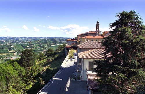 La Morra Casa | Rocche Costamagna Art Suites