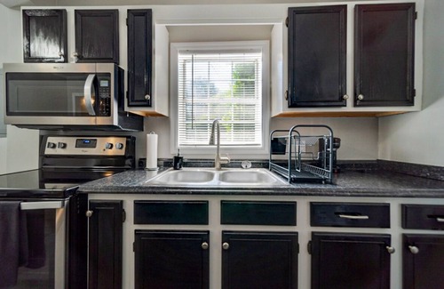Murfreesboro Apartamento | Rock and Roll Residence - short drive to Music City at 1/3 the Price!