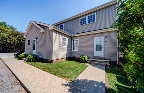 Murfreesboro Apartamento | Rock and Roll Residence - short drive to Music City at 1/3 the Price!