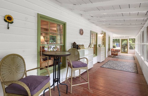 Chimney Rock Casa | Rock Base - Dog Friendly - Fire Pit - Internet - Walk to downtown - Mr. Lake Lure Vacation Rentals