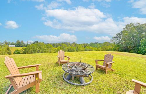 Saint Helens Casa | Rock Climb, Hike, Relax! Quiet Beattyville Retreat