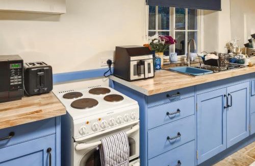 Matlock Casa | Rock Cottage
