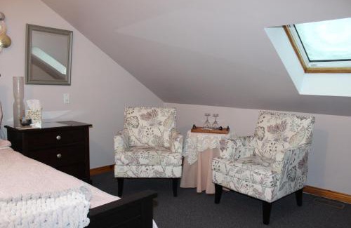 Sharbot Lake Cama Y Desayuno | Rock Hill Bed & Breakfast