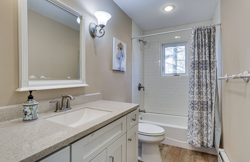 Rock Hill Casa | Rock Hill Home w/ Fire Pit on Wanaksink Lake!