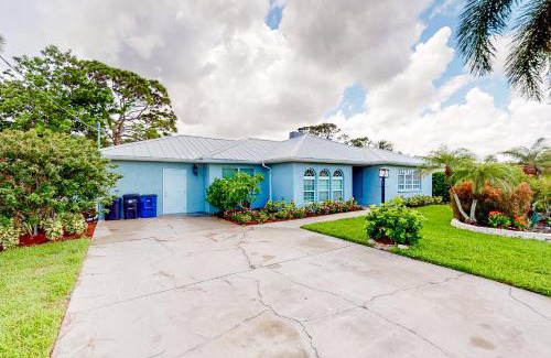 Bonita Springs Casa | Rock 'N Reel - Riverfront Retreat