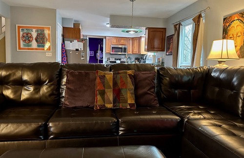 Brighton Casa | monte Brighton * Ski * Hot Tub * Rock n Roll Theme House * Chimenea * ¡ESTANCIA!