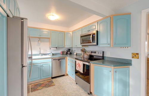 Rockaway Beach Casa | Rockaway Beach Vacation Rental: Walk to Ocean