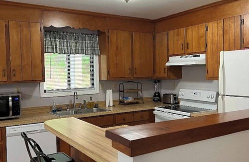 Faber Casa | Rockfish River Retreat
