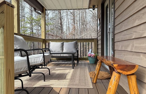 Faber Casa | Rockfish River Retreat