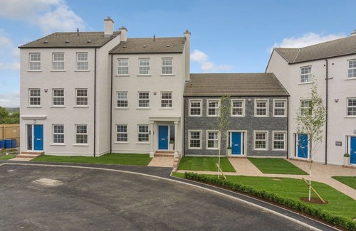 Portrush Casa | West Strand Beach Portrush “Rockhaven” 3 habitaciones / 3 baños Nueva casa de exhibición