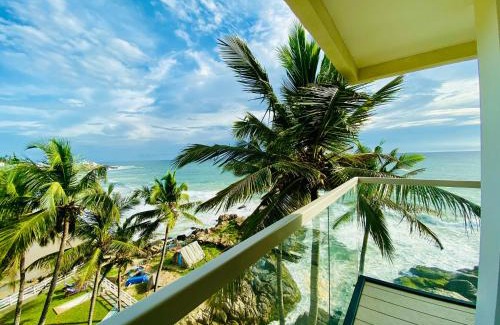 Neyyattinkara Complejo | Rockholm at the Light House Beach