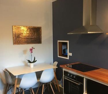 Moonah Casa | Rocklyn House