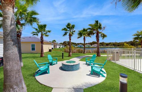 Fulton Casa | Rockport Oasis Retreat