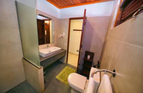 Aturuwella Complejo | Rockside Beach Resort