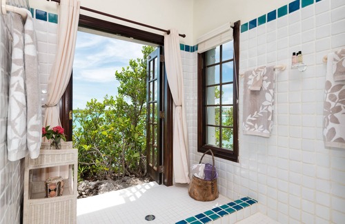 Ocean Point Villa | Rockspray: ¡Una villa única de dos dormitorios y dos baños!