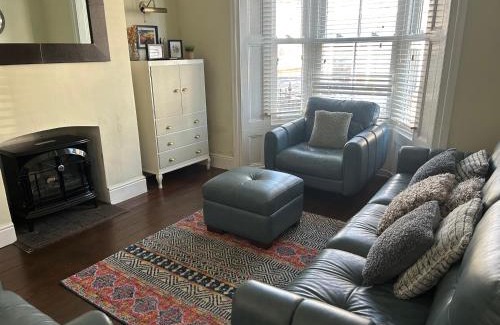 Whitby Casa | Rockton House