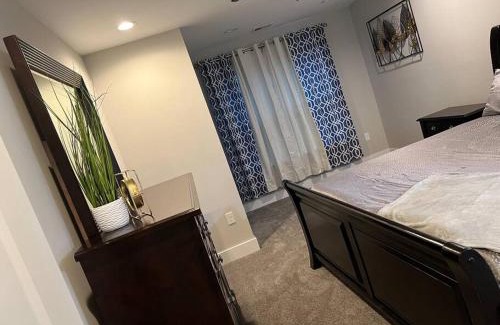 Charlotte Casa | Rockwell Retreat