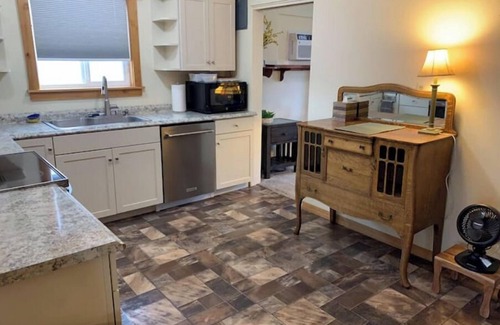 Whitehall Casa | Rocky Mountain Gem