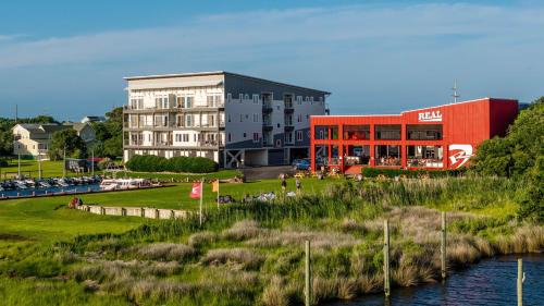 Waves Apartamento | Rodanthe Pier - 2-Bedroom, 2-Bathroom Suite at REAL Watersports