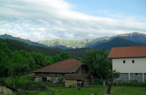 Apriltsi Casa | Roden Dom Holiday Home