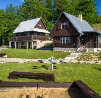 Podkopna Lhota Complejo | Rodinné chaty MORAVANPARK - Ubytování v srdci Valašska