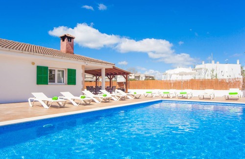 Muro Villa | RODRIGUEZ DE LA FUENTE 19 (SIN NOMBRE) - Villa for 10 people in Platges de Muro.