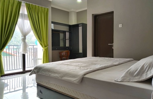 Jakarta Hotel | Roemah Tebet Powered by Cocotel