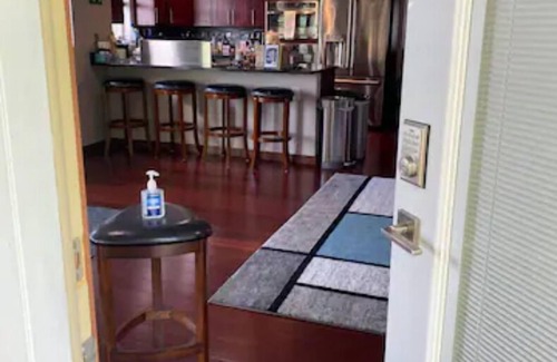 Big Rapids Casa | Rogers Pond Luxurious & Romantic Getaway