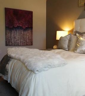 Irvine Business Complex Apartamento | Rois place