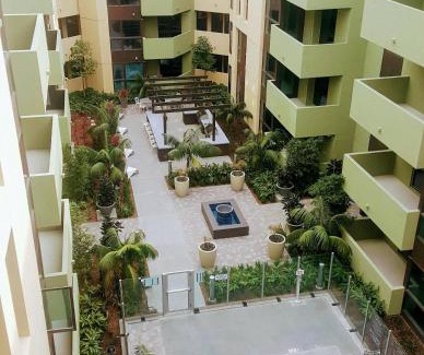 Irvine Business Complex Apartamento | Rois place
