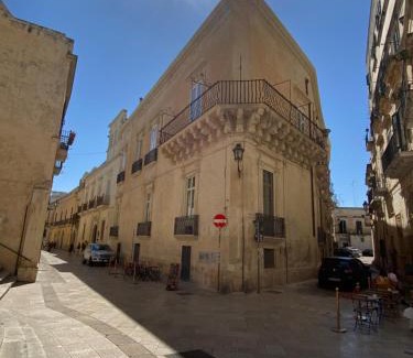 Lecce Historic Center Apartamento | Roiss Haus Suites