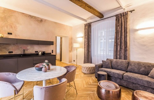Graz City Centre Apartamento | Roksoxhome Designer Boutique Apartment