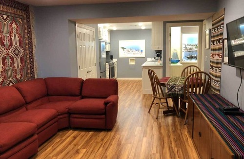 Fayetteville Apartamento | Rollerbag Ready - Estudio completamente amueblado para alquiler a largo plazo, servicios públicos pagados