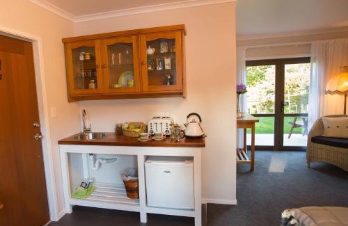 Oropi Cama Y Desayuno | Rolling Hills Country Stay B&B