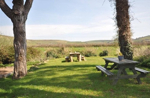 Weymouth Cabaña | Rolling Hills