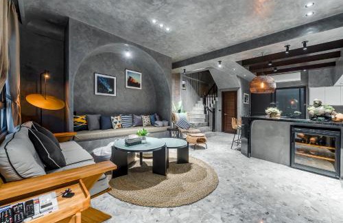 Puli Casa | Rolling hills