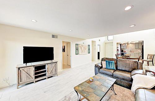 Palm Desert Apartamento | Rolling Knoll Charm