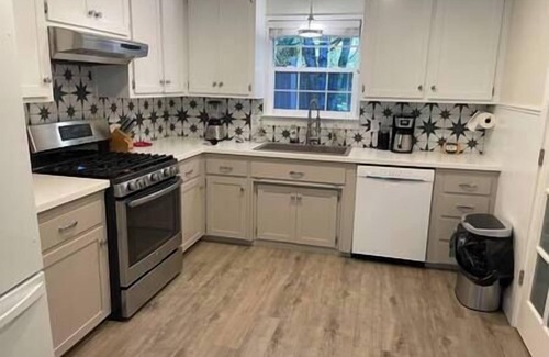 Cedar Ridge Casa | Rollins Lake Garden Paradise Getaway