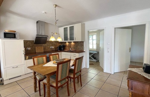 Neudorf Casa | Rollstuhlgeeignete Haushälfte mit Kamin und Strandkorb - Sehr Hundefreundlich