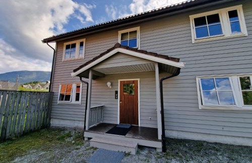 Sogndal Apartamento | Rom 4 i bufellesskap