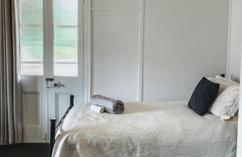 Omadale Casa | Roma Cottage on Roma Orchard