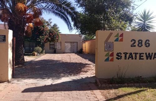Welkom Casa | Romaic Guesthouse Welkom