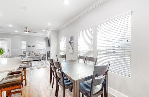 South Pensacola Casa | Romana Rendezvous - Main House