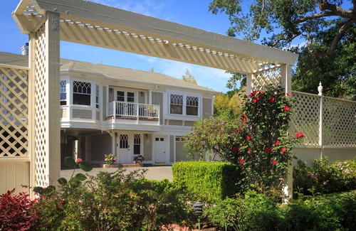 Oak Park Apartamento | Romance in Santa Barbara in the Tweedledum Suite